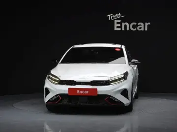 2022 Kia K3 с пробегом 47 107 км