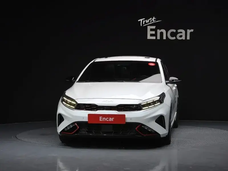 2022 Kia K3 с пробегом 47 107 км