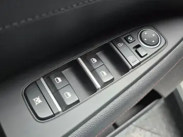 2022 Kia K3 с пробегом 47 107 км