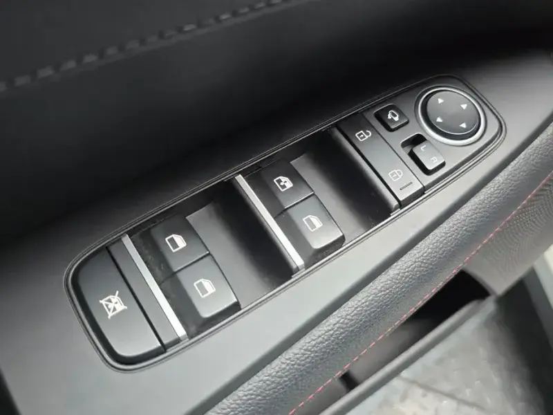 2022 Kia K3 с пробегом 47 107 км