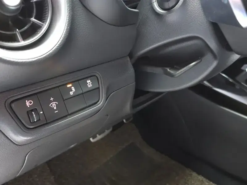 2022 Kia K3 с пробегом 47 107 км