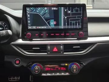 2022 Kia K3 с пробегом 47 107 км