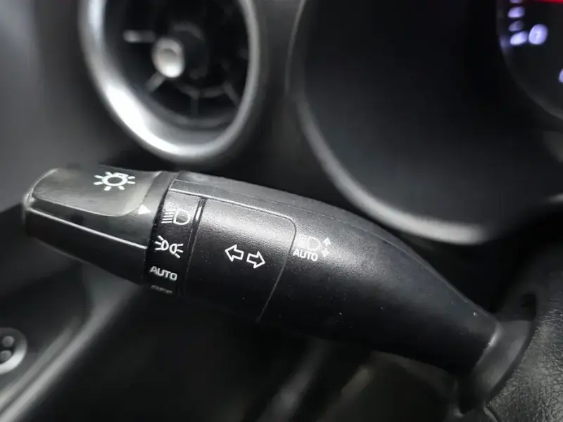 2021 Kia K3 с пробегом 115 594 км