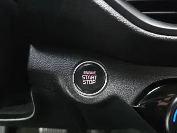 2021 Kia K3 с пробегом 115 594 км