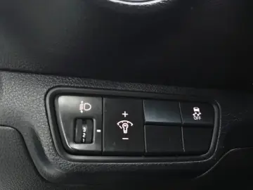 2021 Kia K3 с пробегом 115 594 км