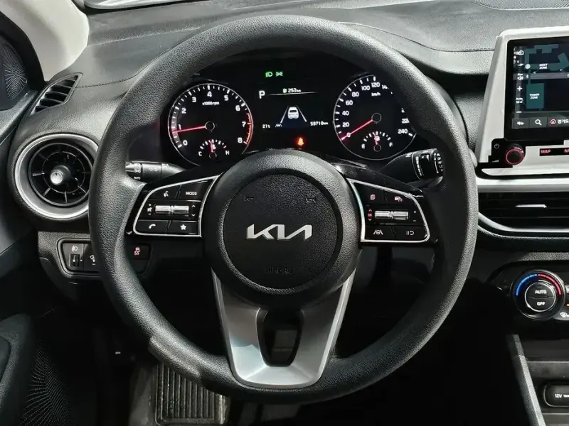 2022 Kia K3 с пробегом 59 710 км