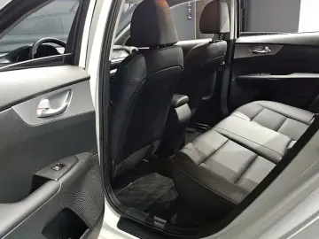 2022 Kia K3 с пробегом 59 710 км