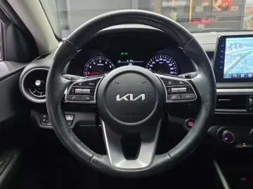 2022 Kia K3 с пробегом 66 711 км