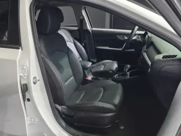 2022 Kia K3 с пробегом 66 711 км