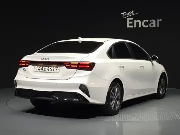 2021 Kia K3 с пробегом 43 546 км