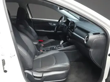 2021 Kia K3 с пробегом 43 546 км