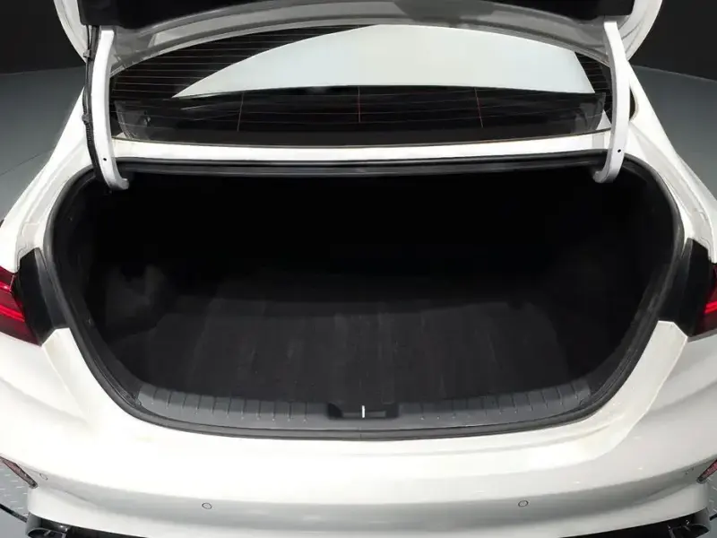 2021 Kia K3 с пробегом 43 546 км