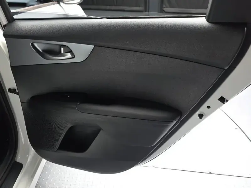 2021 Kia K3 с пробегом 43 546 км