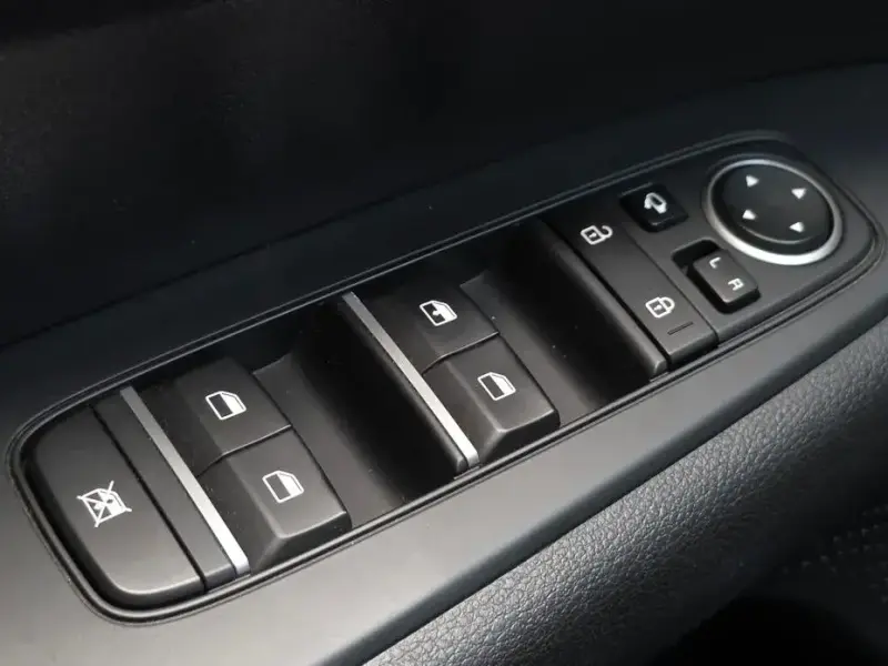 2021 Kia K3 с пробегом 43 546 км