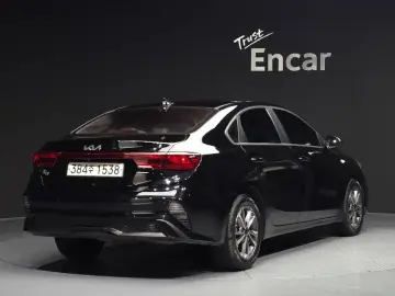 2022 Kia K3 с пробегом 64 089 км