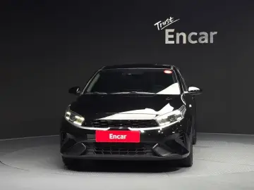 2022 Kia K3 с пробегом 64 089 км