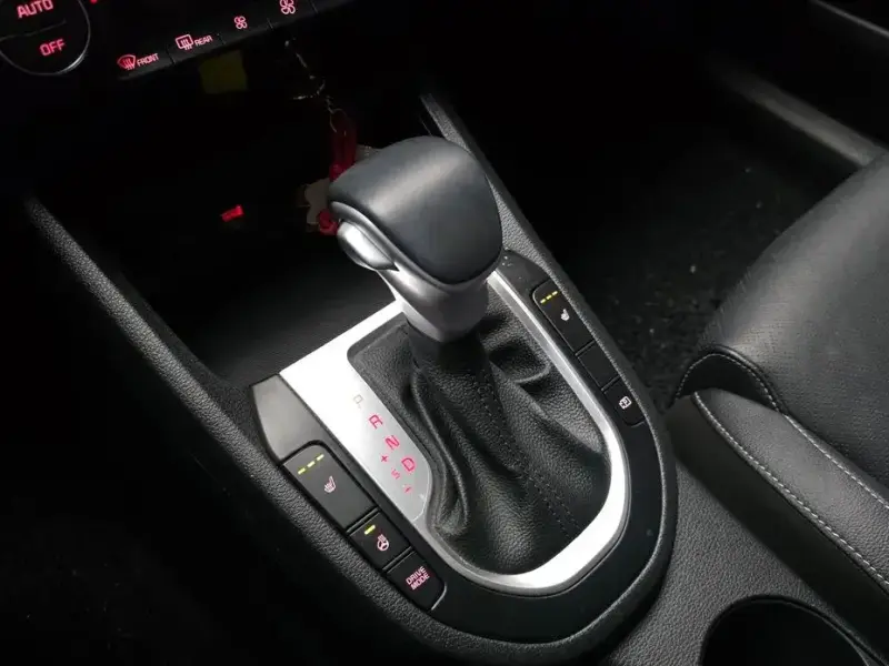 2022 Kia K3 с пробегом 64 089 км