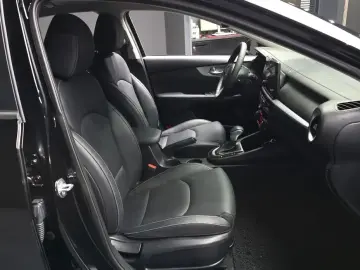 2022 Kia K3 с пробегом 64 089 км
