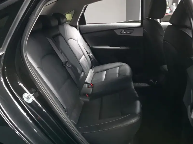 2022 Kia K3 с пробегом 64 089 км
