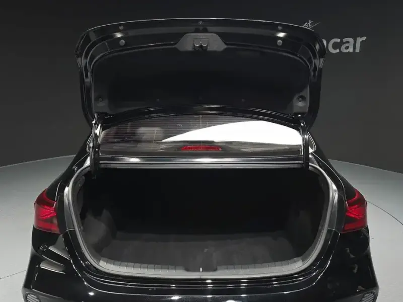 2022 Kia K3 с пробегом 64 089 км