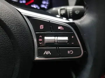 2022 Kia K3 с пробегом 64 089 км