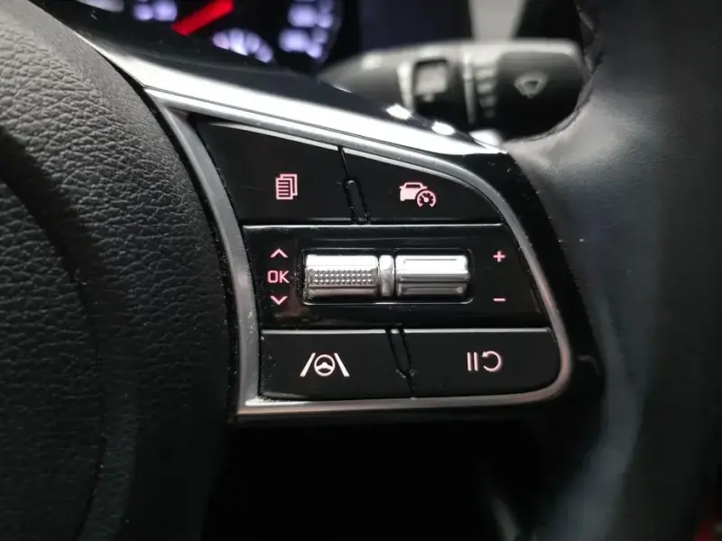 2022 Kia K3 с пробегом 64 089 км