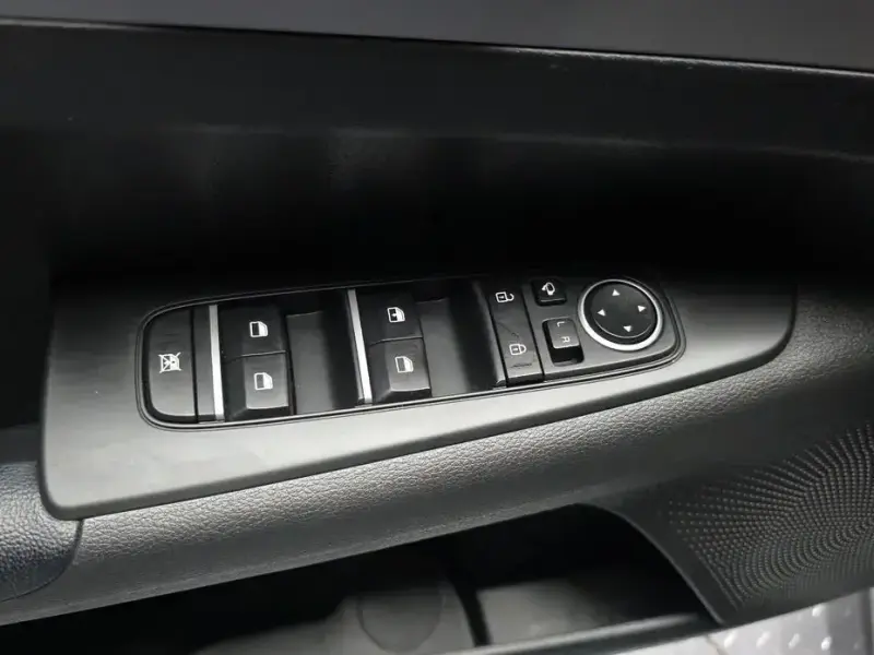 2022 Kia K3 с пробегом 64 089 км