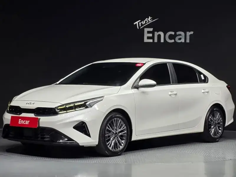 2022 Kia K3 с пробегом 68 572 км