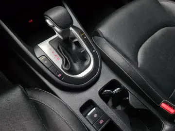 2022 Kia K3 с пробегом 68 572 км