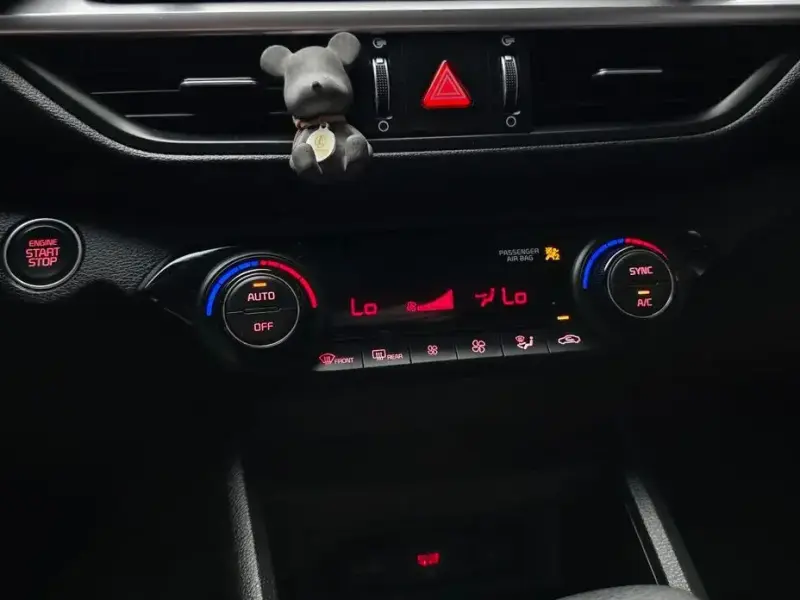 2022 Kia K3 с пробегом 68 572 км