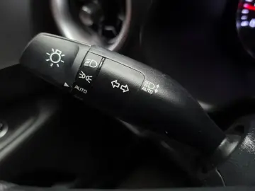 2022 Kia K3 с пробегом 68 572 км