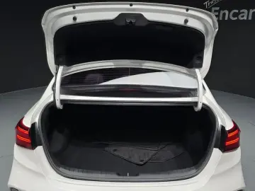 2022 Kia K3 с пробегом 68 572 км