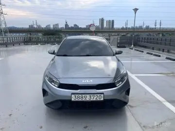 2022 Kia K3 с пробегом 76 410 км