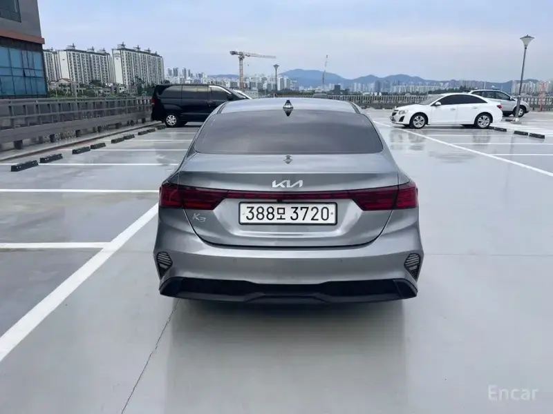 2022 Kia K3 с пробегом 76 410 км