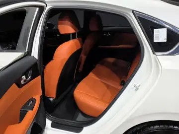 2022 Kia K3 с пробегом 52 920 км