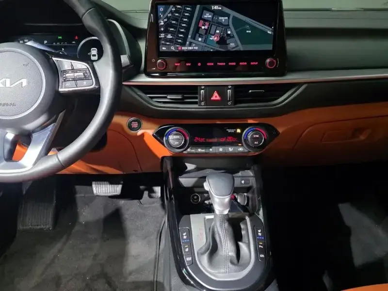 2022 Kia K3 с пробегом 52 920 км