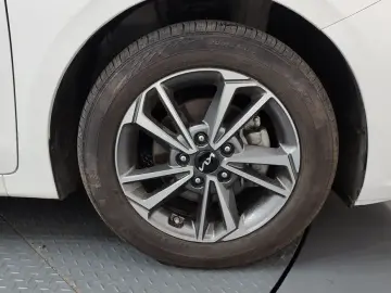 2022 Kia K3 с пробегом 93 090 км