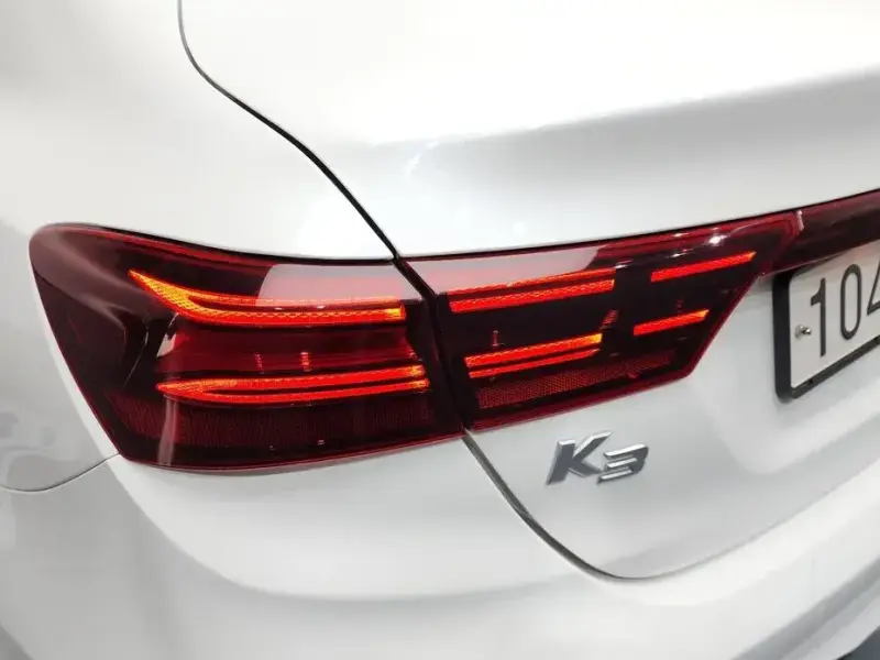 2022 Kia K3 с пробегом 93 090 км