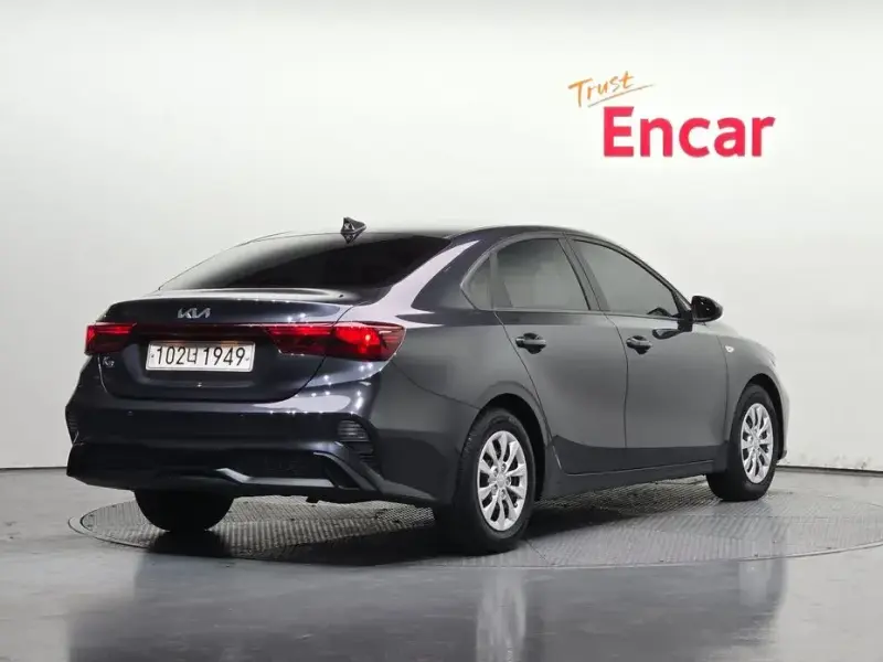 2021 Kia K3 с пробегом 77 893 км
