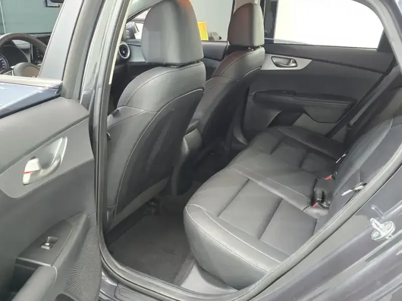 2021 Kia K3 с пробегом 77 893 км