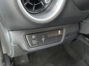 2021 Kia K3 с пробегом 77 893 км