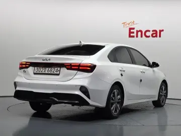 2022 Kia K3 с пробегом 96 075 км