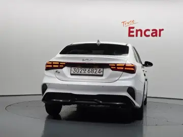 2022 Kia K3 с пробегом 96 075 км