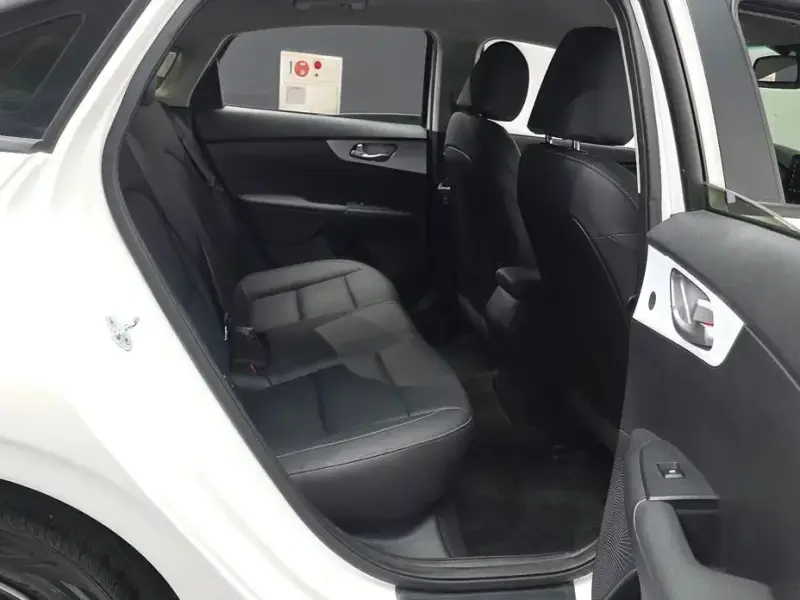 2022 Kia K3 с пробегом 96 075 км