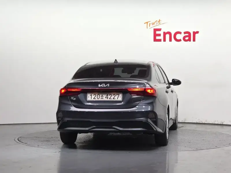 2021 Kia K3 с пробегом 70 036 км