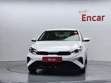 2022 Kia K3 с пробегом 119 024 км