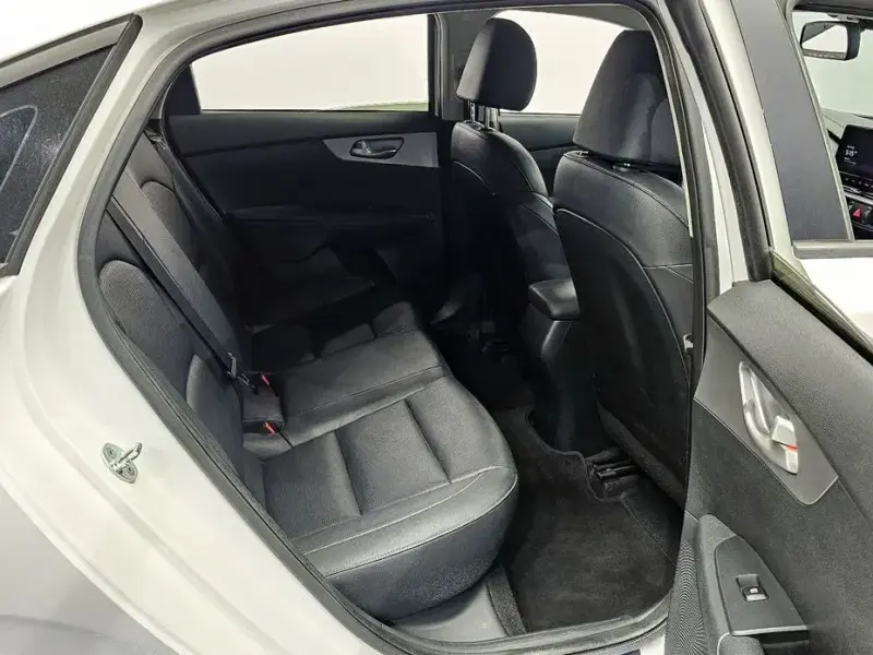2022 Kia K3 с пробегом 119 024 км