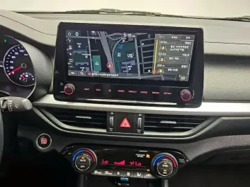 2022 Kia K3 с пробегом 119 024 км