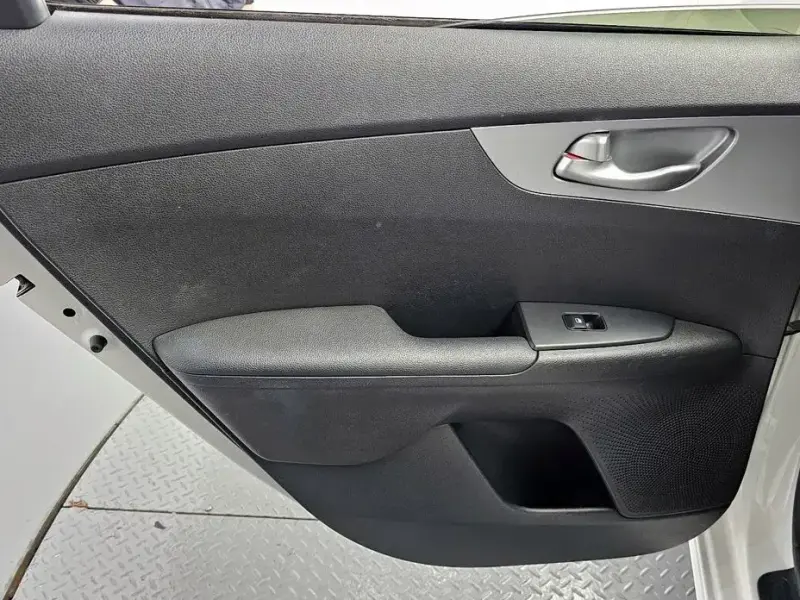 2022 Kia K3 с пробегом 119 024 км