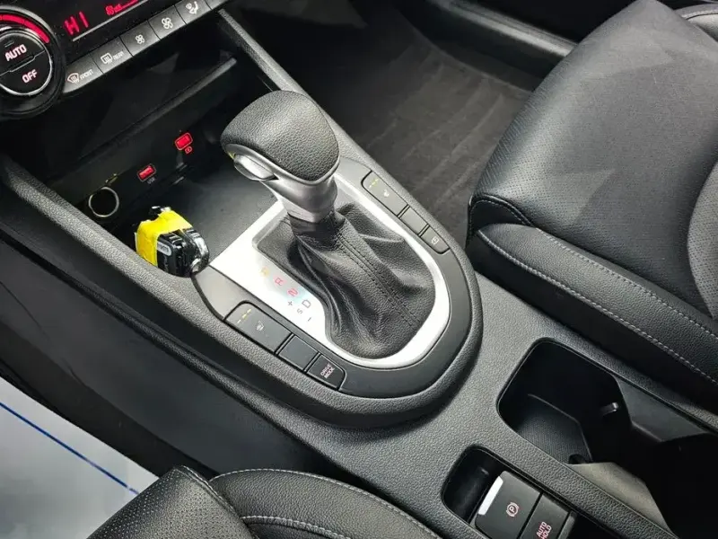2021 Kia K3 с пробегом 102 538 км